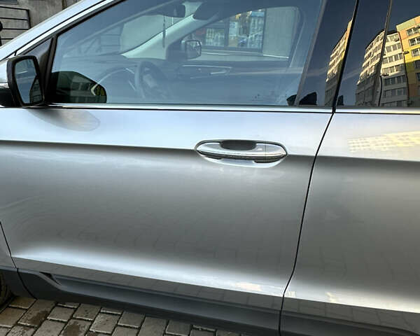 Серый Форд Эдж, объемом двигателя 2 л и пробегом 123 тыс. км за 17300 $, фото 17 на Automoto.ua