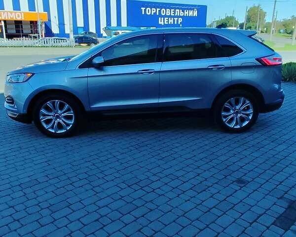 Серый Форд Эдж, объемом двигателя 2 л и пробегом 121 тыс. км за 19900 $, фото 4 на Automoto.ua