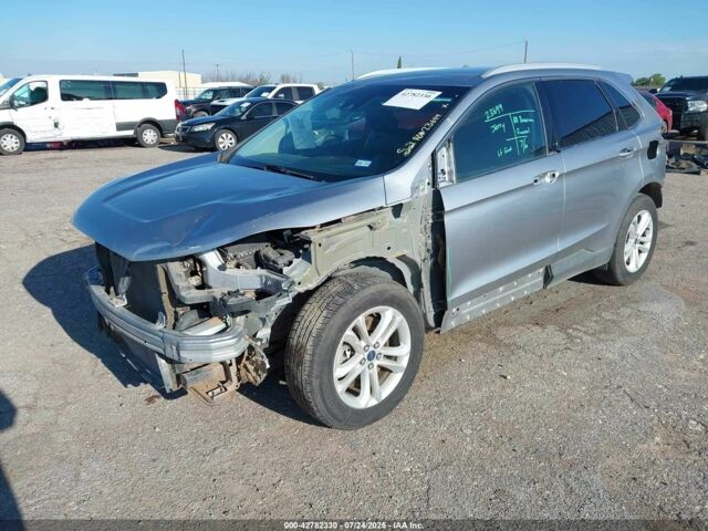 Серый Форд Эдж, объемом двигателя 2 л и пробегом 118 тыс. км за 10900 $, фото 1 на Automoto.ua