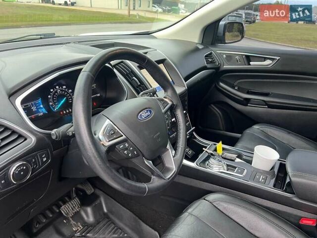 Серый Форд Эдж, объемом двигателя 2 л и пробегом 78 тыс. км за 16500 $, фото 9 на Automoto.ua