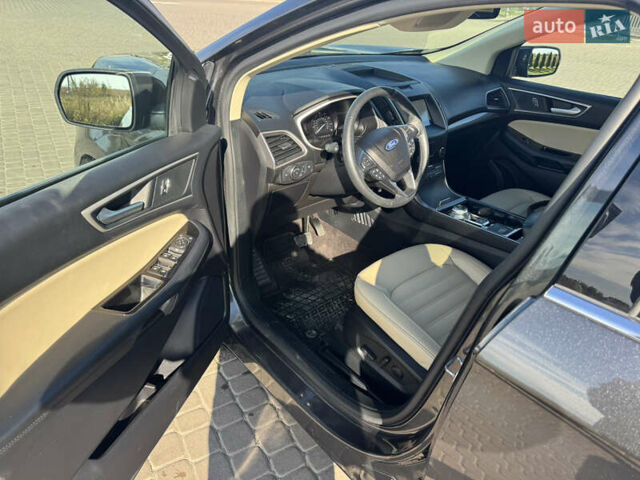 Серый Форд Эдж, объемом двигателя 2 л и пробегом 136 тыс. км за 18800 $, фото 8 на Automoto.ua