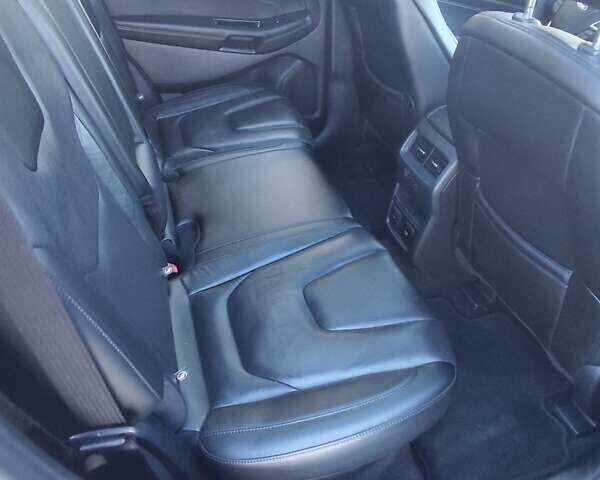 Серый Форд Эдж, объемом двигателя 2 л и пробегом 121 тыс. км за 19900 $, фото 17 на Automoto.ua