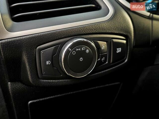 Форд Эдж 2020 в Киеве на Automoto.ua Серый Форд Эдж, объемом двигателя 2 л и пробегом 100 тыс. км за 20500 $, фото 16 на Automoto.ua