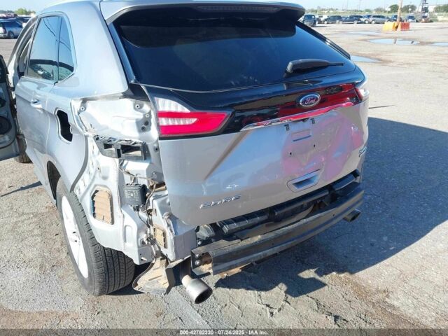 Серый Форд Эдж, объемом двигателя 2 л и пробегом 118 тыс. км за 10900 $, фото 5 на Automoto.ua