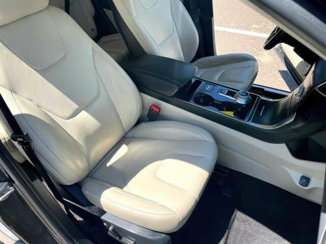 Серый Форд Эдж, объемом двигателя 2 л и пробегом 43 тыс. км за 14000 $, фото 9 на Automoto.ua