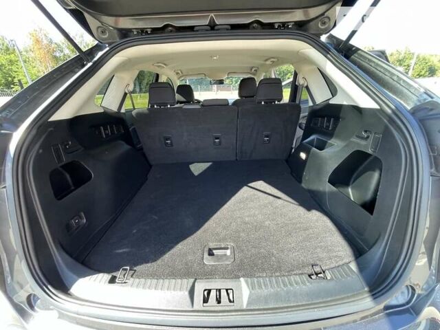 Сірий Форд Едж, об'ємом двигуна 2 л та пробігом 30 тис. км за 20500 $, фото 37 на Automoto.ua