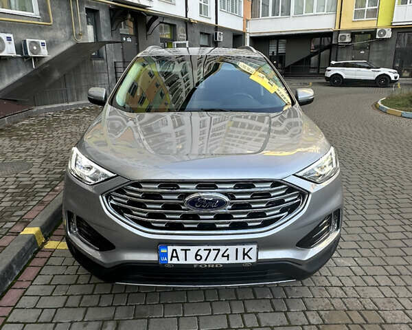 Серый Форд Эдж, объемом двигателя 2 л и пробегом 123 тыс. км за 17300 $, фото 2 на Automoto.ua