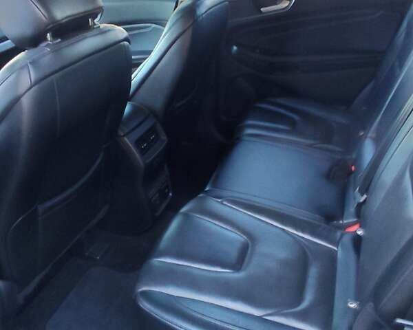 Серый Форд Эдж, объемом двигателя 2 л и пробегом 121 тыс. км за 19900 $, фото 11 на Automoto.ua