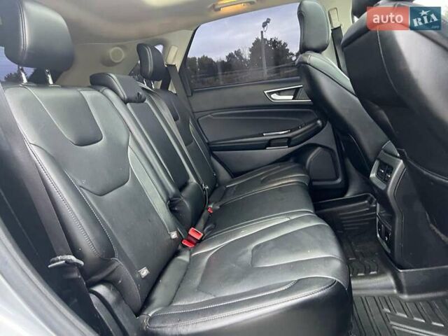 Серый Форд Эдж, объемом двигателя 2 л и пробегом 78 тыс. км за 16500 $, фото 18 на Automoto.ua