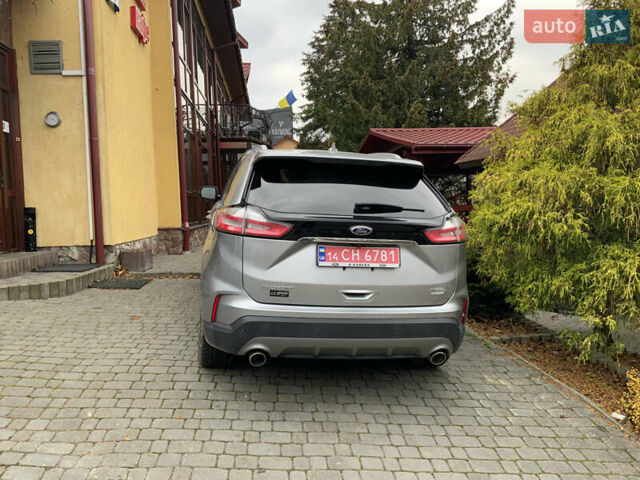 Серый Форд Эдж, объемом двигателя 2 л и пробегом 150 тыс. км за 15900 $, фото 4 на Automoto.ua