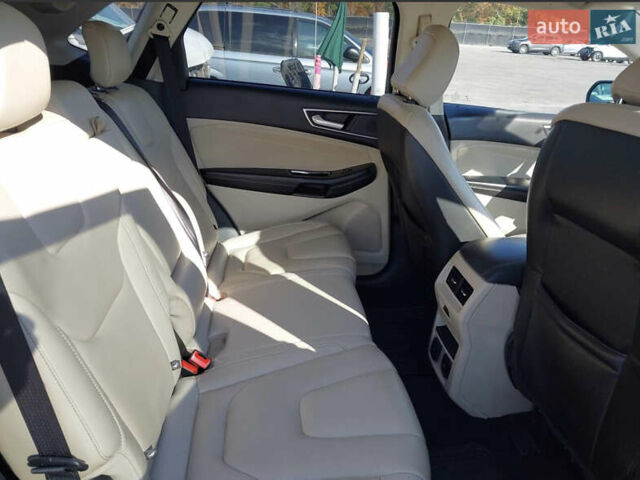 Серый Форд Эдж, объемом двигателя 2 л и пробегом 213 тыс. км за 14500 $, фото 6 на Automoto.ua