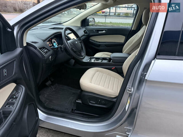 Сірий Форд Едж, об'ємом двигуна 2 л та пробігом 43 тис. км за 22499 $, фото 12 на Automoto.ua