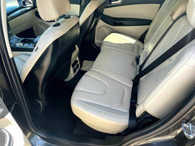 Серый Форд Эдж, объемом двигателя 2 л и пробегом 43 тыс. км за 14000 $, фото 11 на Automoto.ua