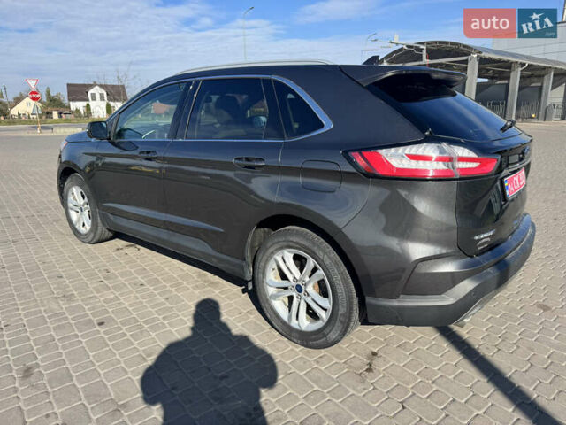 Серый Форд Эдж, объемом двигателя 2 л и пробегом 136 тыс. км за 18800 $, фото 6 на Automoto.ua