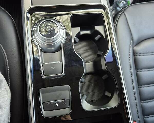 Серый Форд Эдж, объемом двигателя 2 л и пробегом 55 тыс. км за 22500 $, фото 8 на Automoto.ua