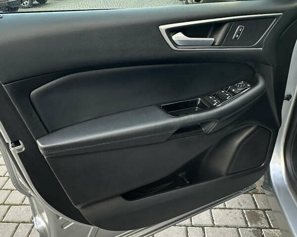 Серый Форд Эдж, объемом двигателя 2 л и пробегом 123 тыс. км за 17300 $, фото 30 на Automoto.ua