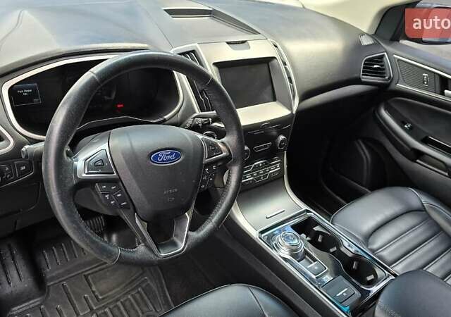 Серый Форд Эдж, объемом двигателя 2 л и пробегом 108 тыс. км за 17700 $, фото 14 на Automoto.ua