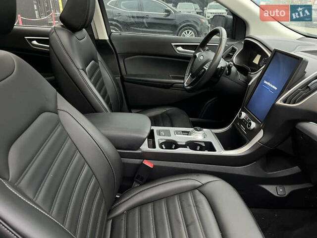 Сірий Форд Едж, об'ємом двигуна 2 л та пробігом 147 тис. км за 16700 $, фото 15 на Automoto.ua