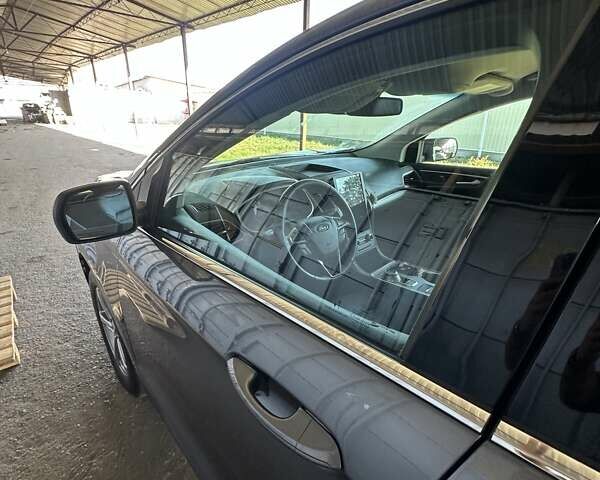 Серый Форд Эдж, объемом двигателя 2 л и пробегом 111 тыс. км за 22300 $, фото 19 на Automoto.ua