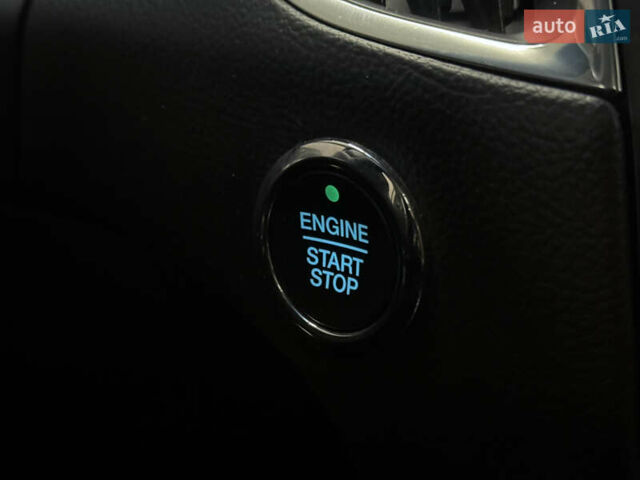 Серый Форд Эдж, объемом двигателя 2 л и пробегом 46 тыс. км за 23999 $, фото 29 на Automoto.ua