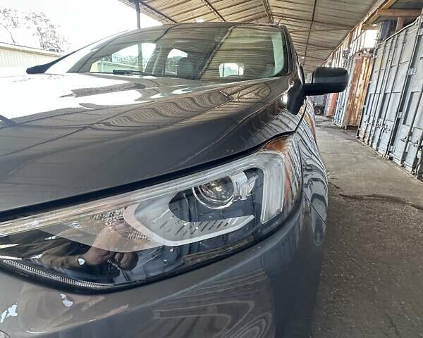 Серый Форд Эдж, объемом двигателя 2 л и пробегом 111 тыс. км за 22300 $, фото 17 на Automoto.ua