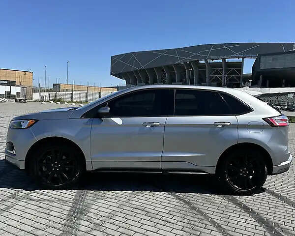 Серый Форд Эдж, объемом двигателя 2 л и пробегом 63 тыс. км за 17000 $, фото 2 на Automoto.ua