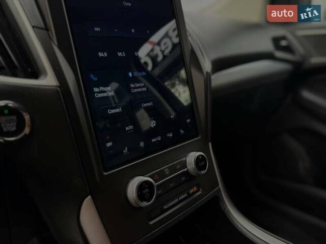 Серый Форд Эдж, объемом двигателя 2 л и пробегом 132 тыс. км за 21000 $, фото 12 на Automoto.ua