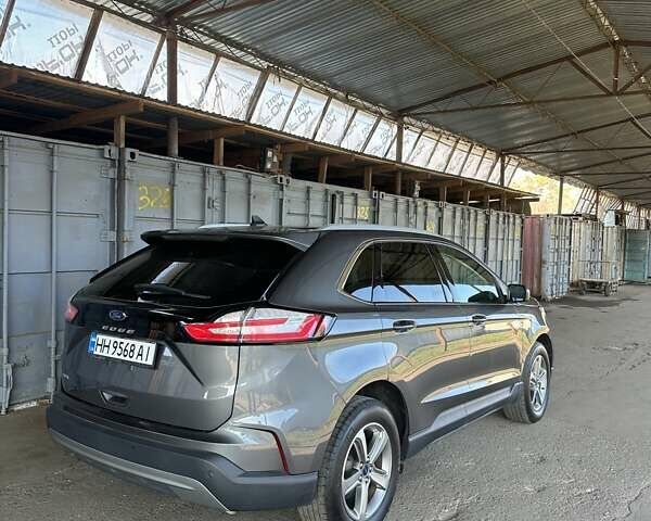 Серый Форд Эдж, объемом двигателя 2 л и пробегом 111 тыс. км за 22300 $, фото 6 на Automoto.ua