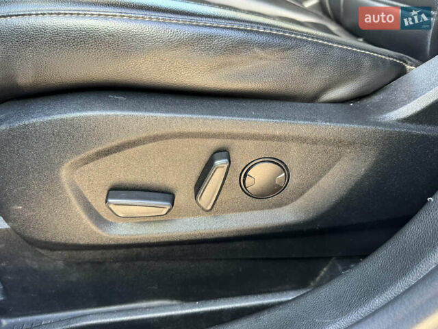 Серый Форд Эдж, объемом двигателя 2 л и пробегом 174 тыс. км за 19200 $, фото 23 на Automoto.ua