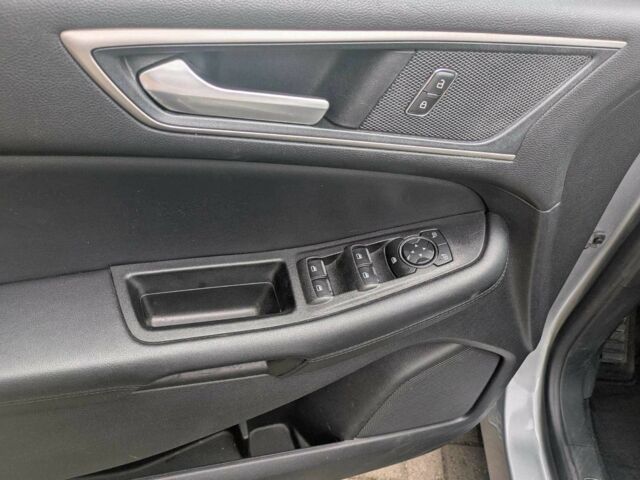 Серый Форд Эдж, объемом двигателя 0 л и пробегом 30 тыс. км за 13300 $, фото 11 на Automoto.ua