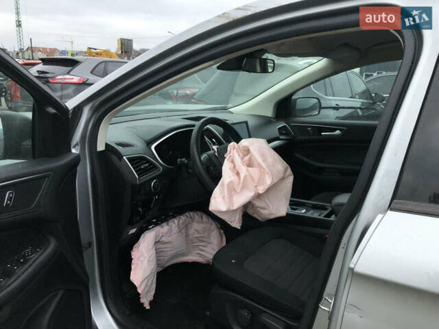 Сірий Форд Едж, об'ємом двигуна 2 л та пробігом 25 тис. км за 13900 $, фото 10 на Automoto.ua