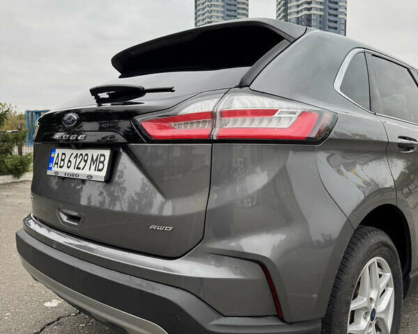 Серый Форд Эдж, объемом двигателя 2 л и пробегом 127 тыс. км за 19200 $, фото 5 на Automoto.ua