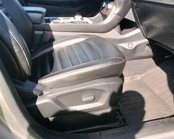 Сірий Форд Едж, об'ємом двигуна 2 л та пробігом 130 тис. км за 19800 $, фото 24 на Automoto.ua