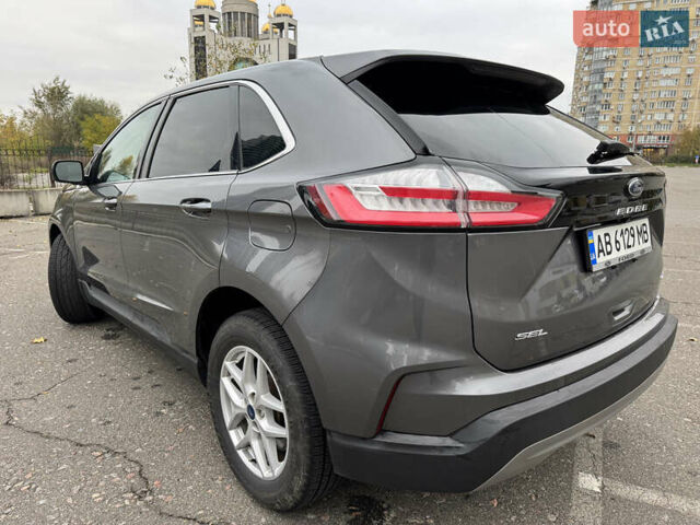 Серый Форд Эдж, объемом двигателя 2 л и пробегом 127 тыс. км за 19200 $, фото 7 на Automoto.ua