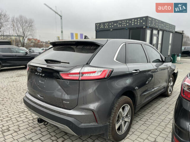 Сірий Форд Едж, об'ємом двигуна 2 л та пробігом 147 тис. км за 16700 $, фото 5 на Automoto.ua