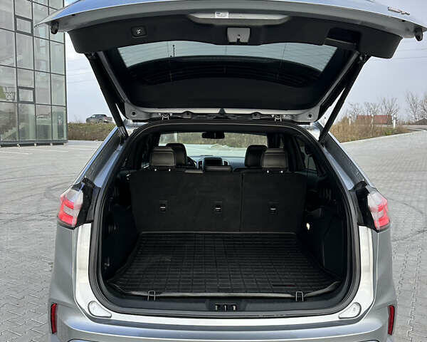 Серый Форд Эдж, объемом двигателя 2.69 л и пробегом 16 тыс. км за 26800 $, фото 16 на Automoto.ua