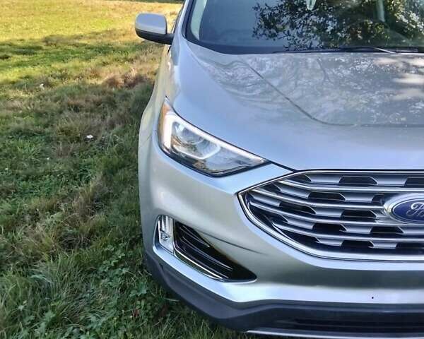 Сірий Форд Едж, об'ємом двигуна 2 л та пробігом 130 тис. км за 19800 $, фото 9 на Automoto.ua