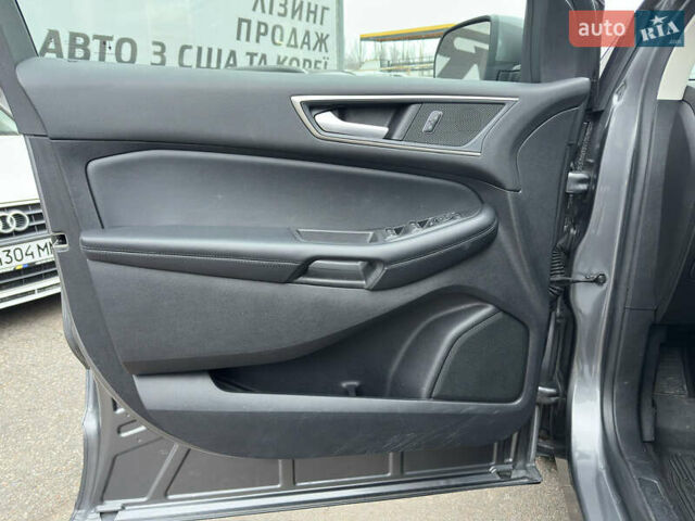 Серый Форд Эдж, объемом двигателя 2 л и пробегом 111 тыс. км за 22999 $, фото 16 на Automoto.ua