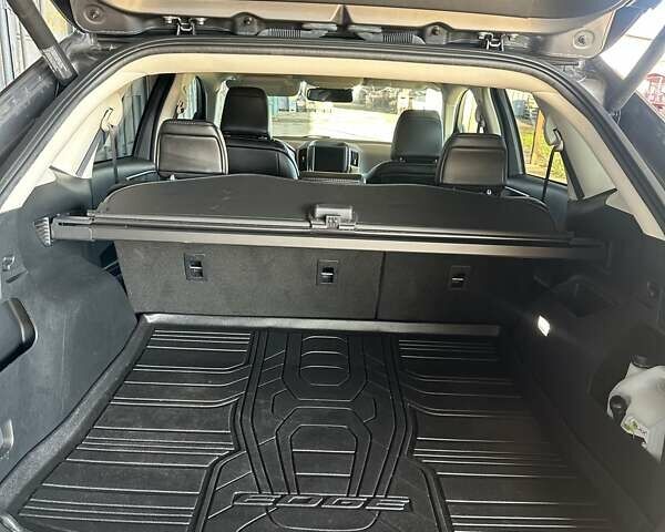 Серый Форд Эдж, объемом двигателя 2 л и пробегом 111 тыс. км за 22300 $, фото 42 на Automoto.ua