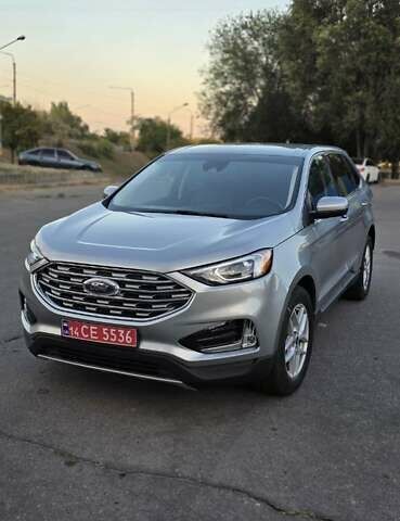 Сірий Форд Едж, об'ємом двигуна 2 л та пробігом 126 тис. км за 17999 $, фото 11 на Automoto.ua