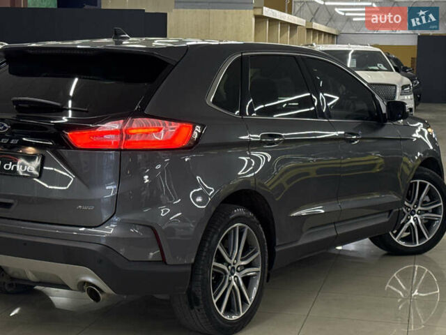 Серый Форд Эдж, объемом двигателя 2 л и пробегом 46 тыс. км за 23999 $, фото 7 на Automoto.ua