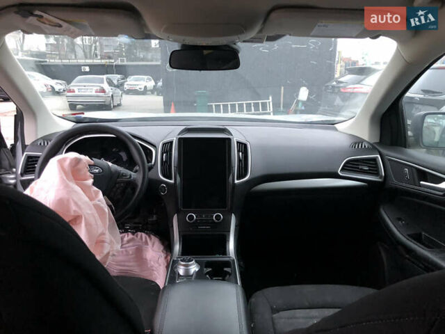 Сірий Форд Едж, об'ємом двигуна 2 л та пробігом 25 тис. км за 13900 $, фото 11 на Automoto.ua