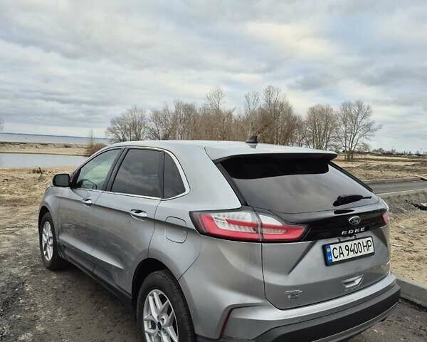Сірий Форд Едж, об'ємом двигуна 2 л та пробігом 107 тис. км за 19300 $, фото 7 на Automoto.ua