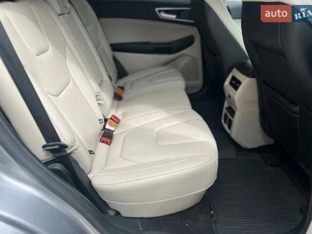 Сірий Форд Едж, об'ємом двигуна 2 л та пробігом 58 тис. км за 21590 $, фото 10 на Automoto.ua