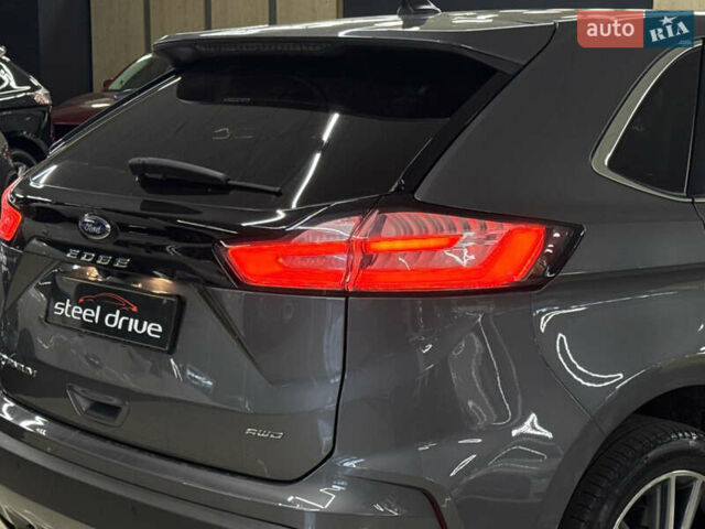Серый Форд Эдж, объемом двигателя 2 л и пробегом 46 тыс. км за 23999 $, фото 8 на Automoto.ua