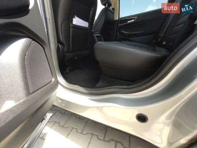 Сірий Форд Едж, об'ємом двигуна 2 л та пробігом 143 тис. км за 18700 $, фото 19 на Automoto.ua
