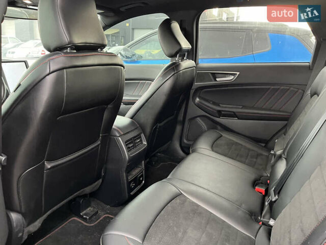 Сірий Форд Едж, об'ємом двигуна 2 л та пробігом 149 тис. км за 18700 $, фото 10 на Automoto.ua