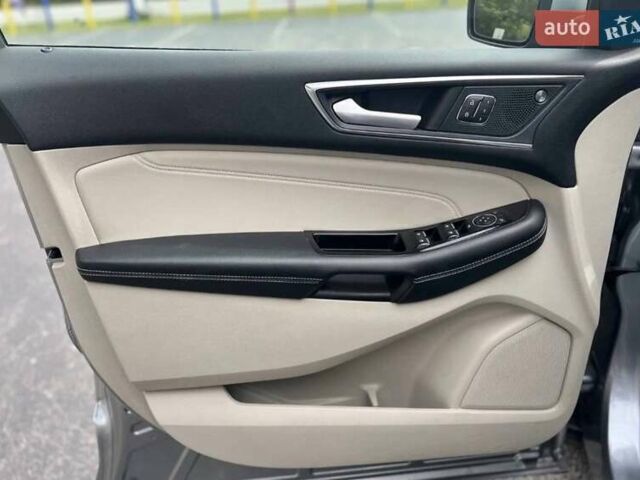 Сірий Форд Едж, об'ємом двигуна 2 л та пробігом 58 тис. км за 21590 $, фото 13 на Automoto.ua