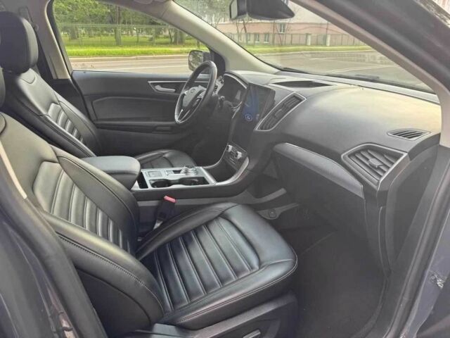 Серый Форд Эдж, объемом двигателя 2 л и пробегом 72 тыс. км за 15000 $, фото 10 на Automoto.ua