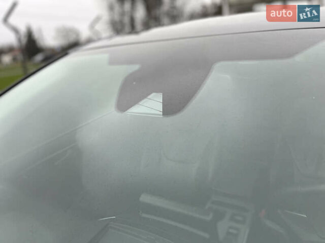 Серый Форд Эдж, объемом двигателя 2 л и пробегом 51 тыс. км за 22300 $, фото 32 на Automoto.ua